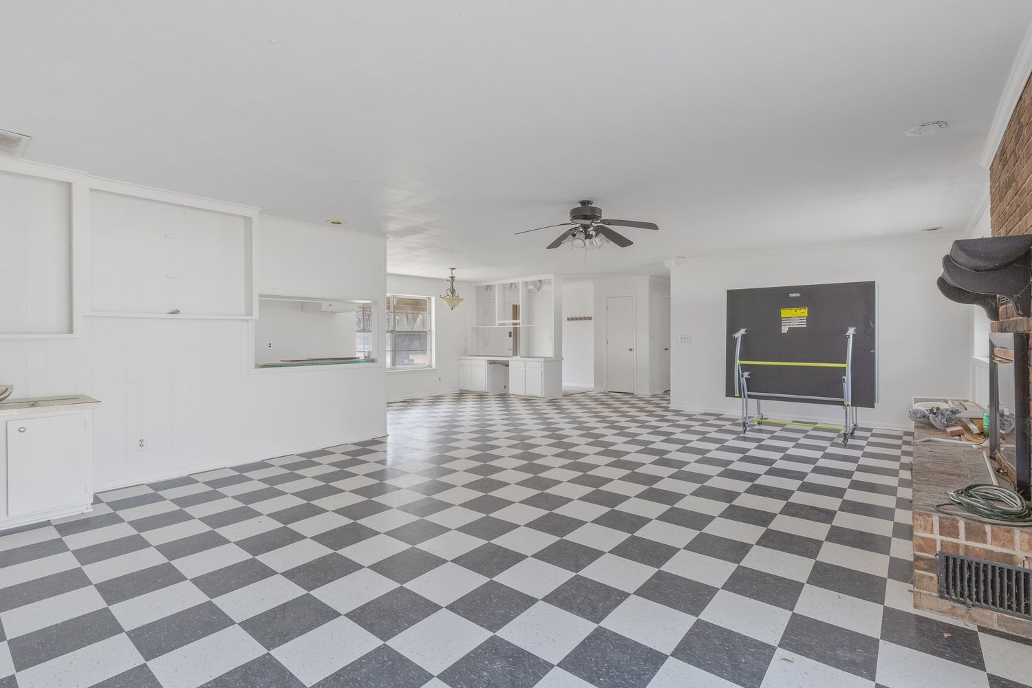 1706 N 161st East Ave, Tulsa, OK 74116